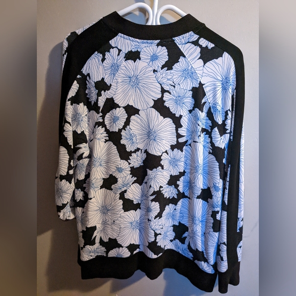 Lightweight Bomber Jacket - Picture 3 of 4